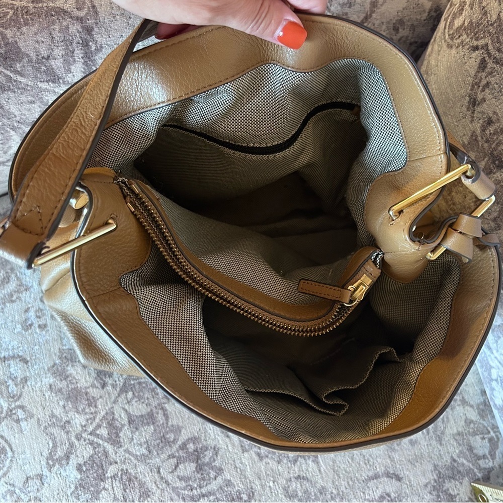 Vince Camuto Brown Leather Shoulder Bag Excellent Condition - Picture 8 of 9
